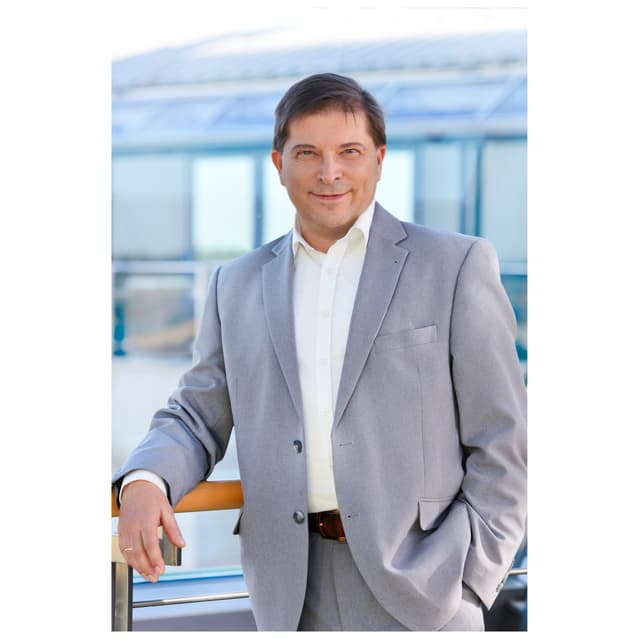 Dr. Axel Steinhage