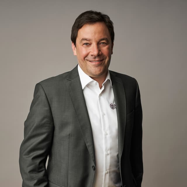 Jörg Veil